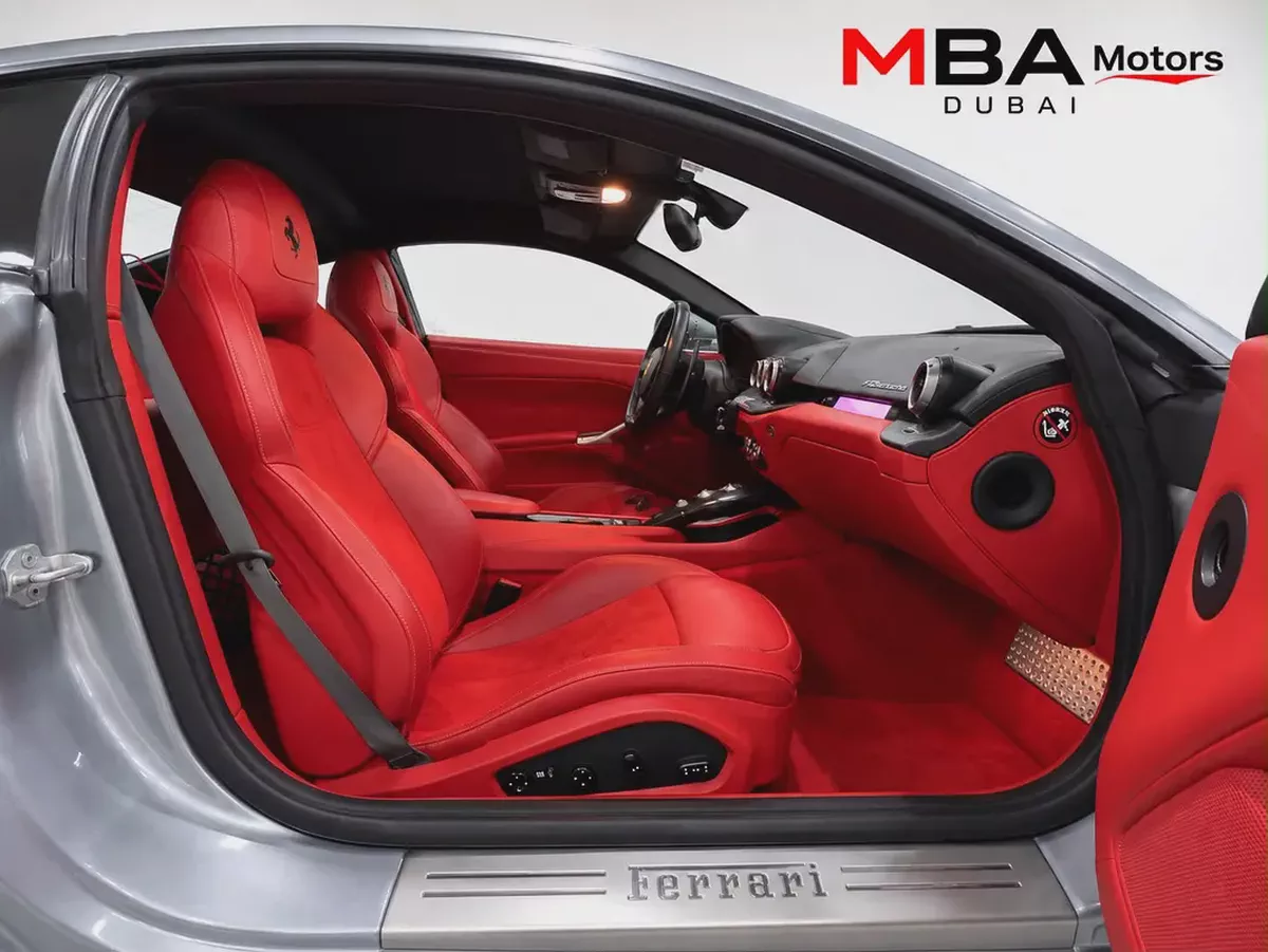 2014 Ferrari F12 Berlinetta Standard | GCC Specs | Full Service Record-8-8