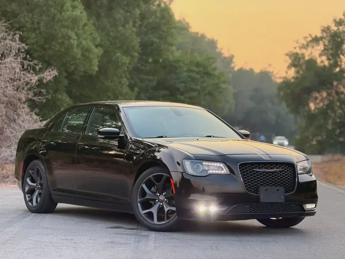 2021 Chrysler 300S | Sporty V6 | American Specs | Perfect condition