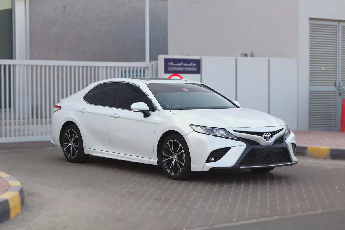 Toyota Camry Sport 2020 GCC Specs - Original Paint-2-2