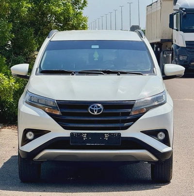 775-Monthly l GCC l 1.5L, Camera, GPS l Accident Free-2