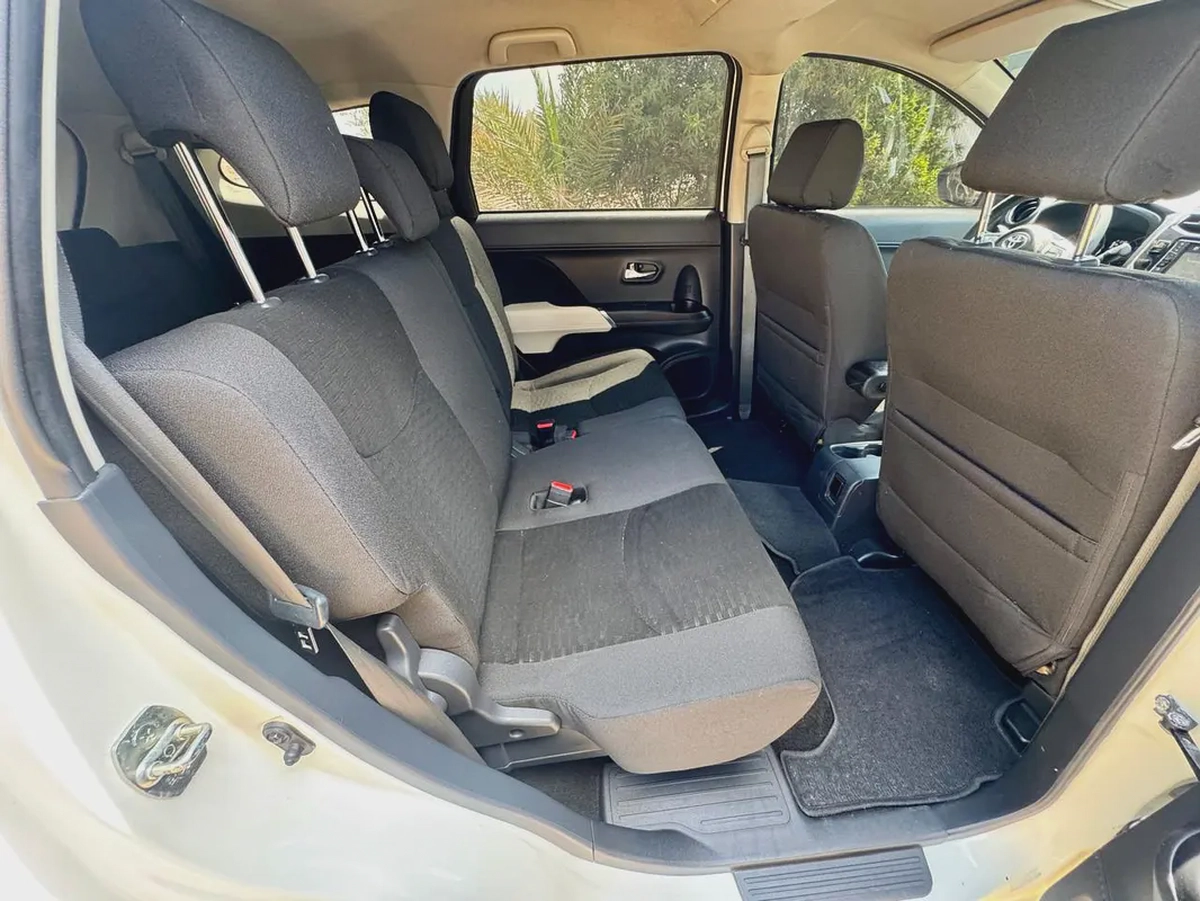 775-Monthly l GCC l 1.5L, Camera, GPS l Accident Free-10-10