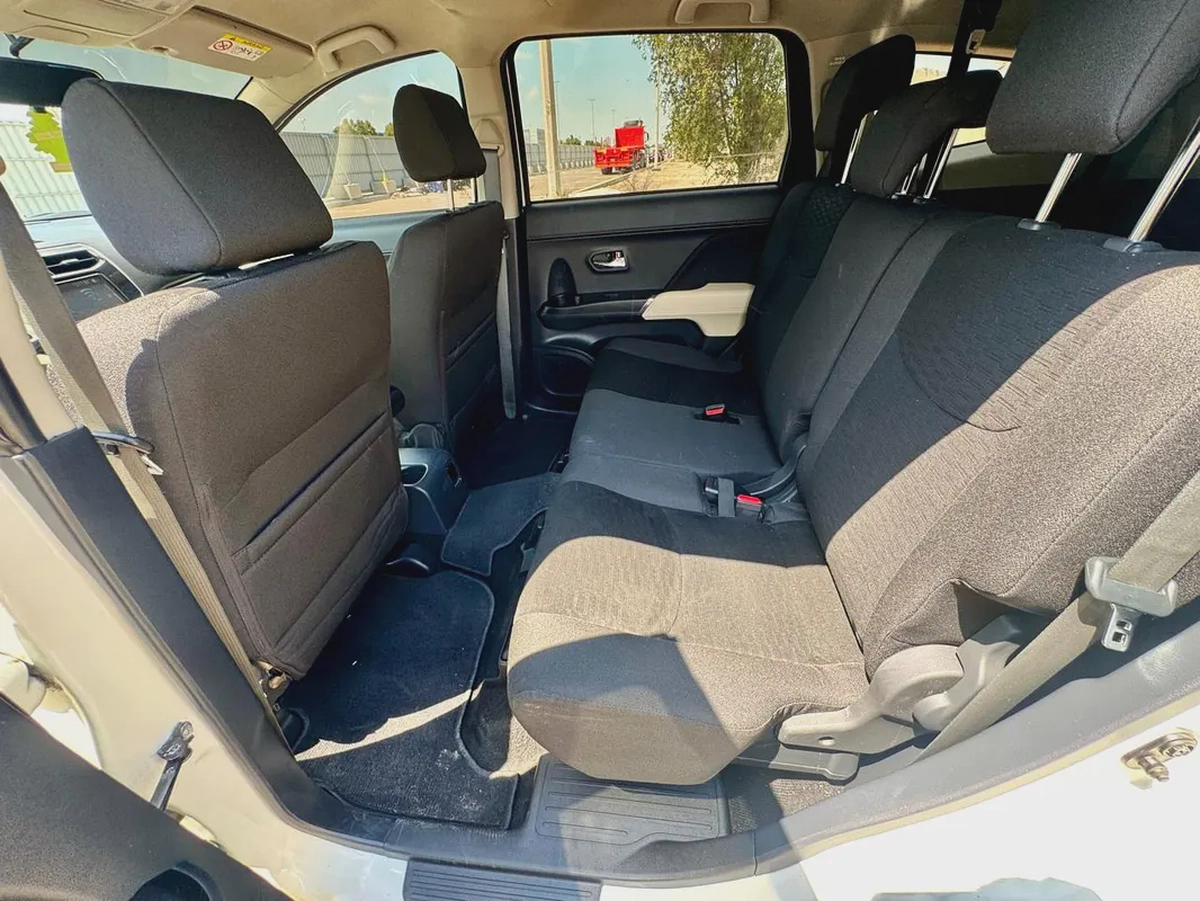 775-Monthly l GCC l 1.5L, Camera, GPS l Accident Free-11-11
