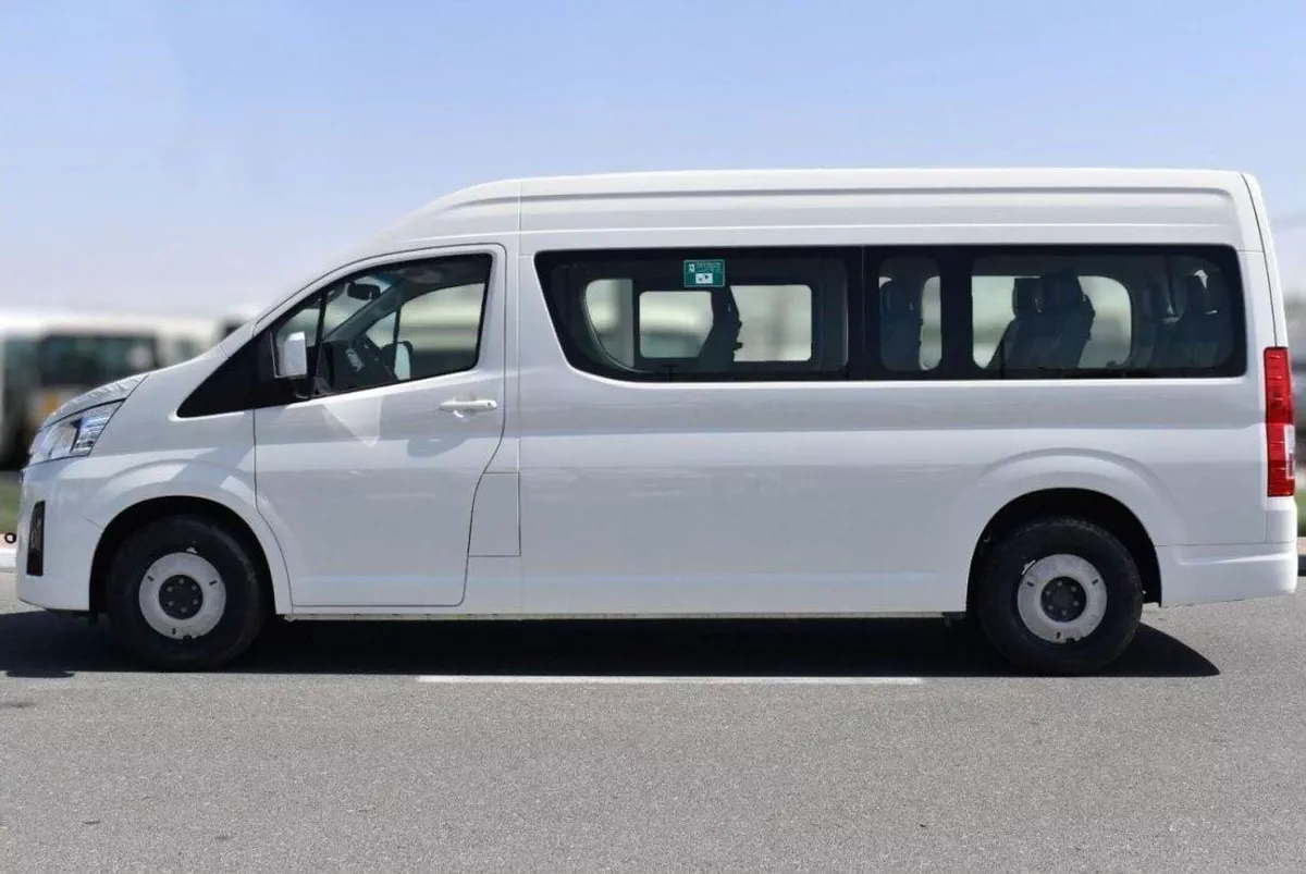 Toyota Hiace GL HIACE 3.5L 14 SETER-3-0