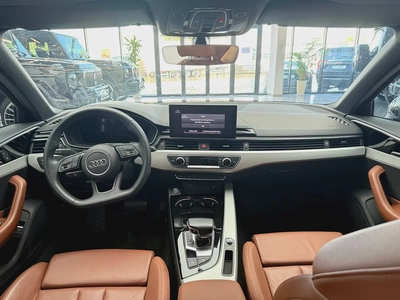 2024 Audi A4 S-line - GCC Specs - Like New!-8