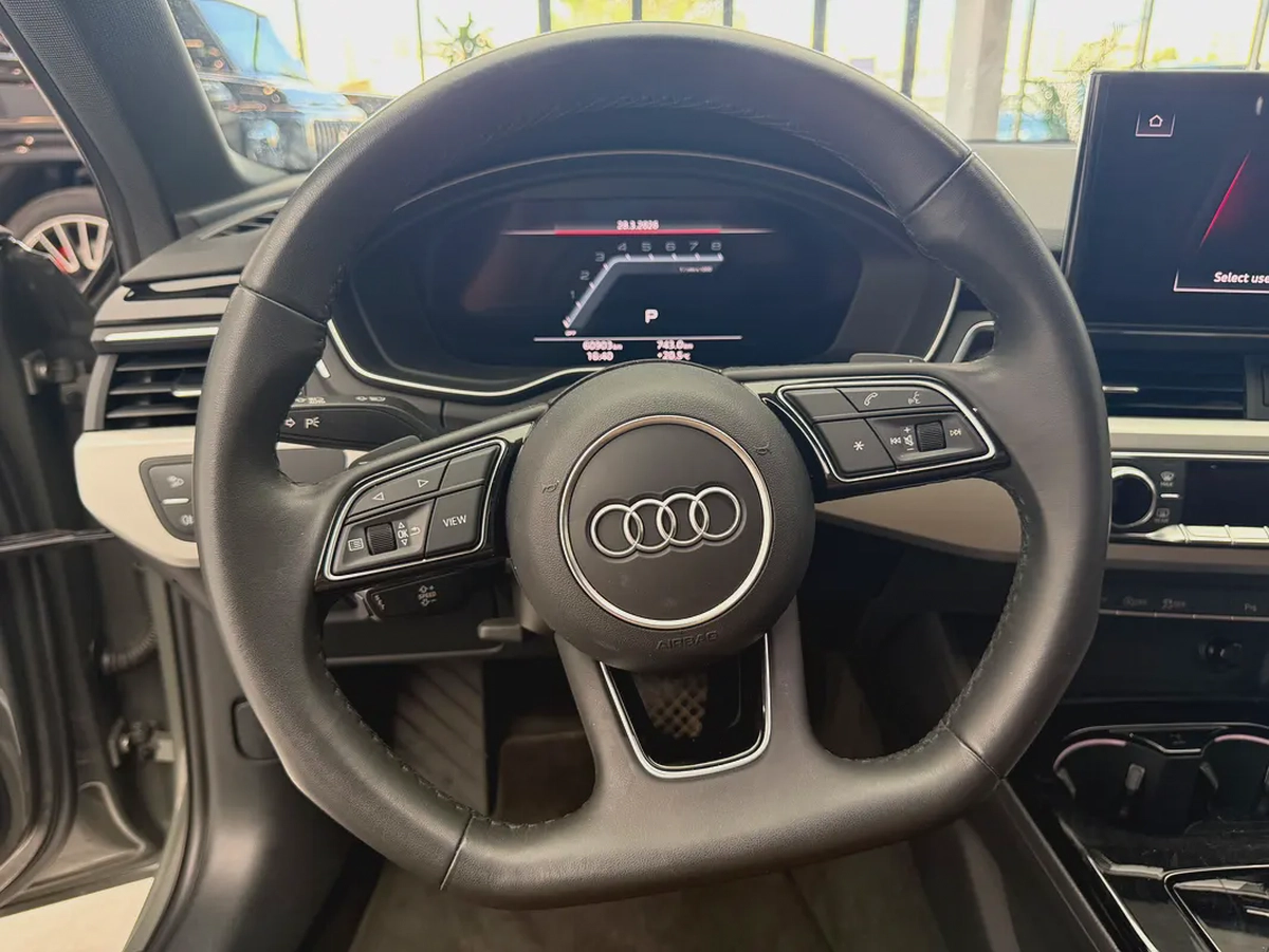 2024 Audi A4 S-line - GCC Specs - Like New!-9-9