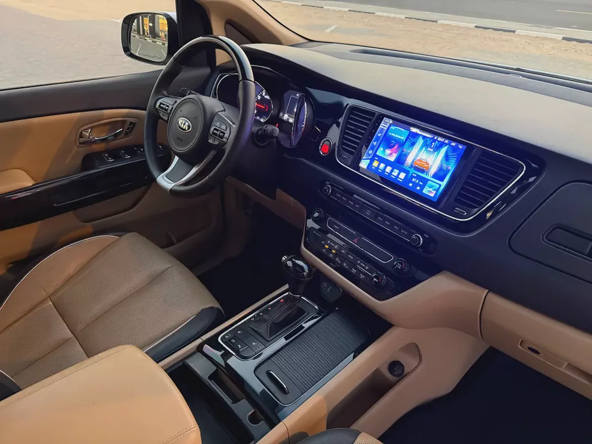 2016 Kia Carnival DLX GCC Specs – Well Maintained, Ready for Immediate Sale-10-10