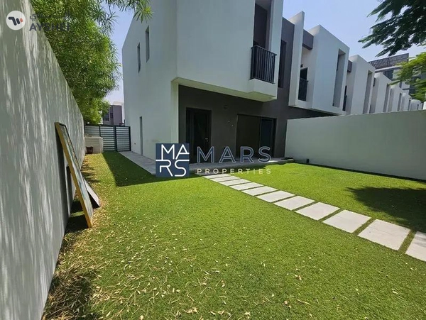 3 Bed Townhouse | Prime Location | Ready To Move