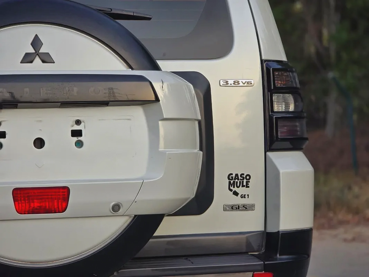 Mitsubishi Pajero 2011 GLS 3.8L | GCC Specs | Excellent Condition | Orginal paint | Accident free |