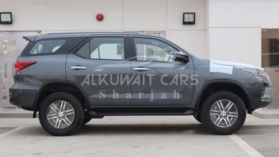 Toyota Fortuner Toyota Fortuner  4.0L V6 GXR-3