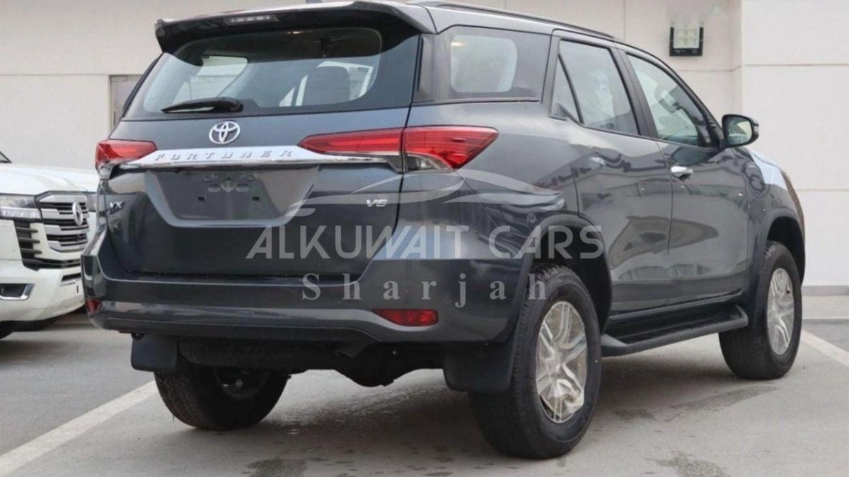 Toyota Fortuner Toyota Fortuner 4.0L V6 GXR-4-0