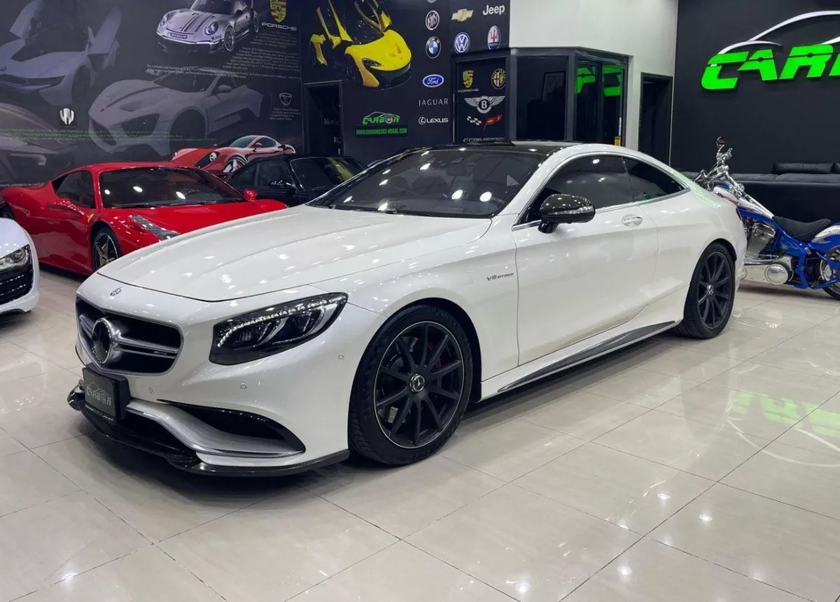 Mercedes Benz S 63 AMG Coupe -4-0