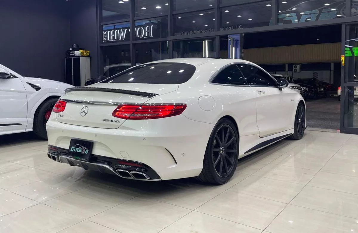 Mercedes Benz S 63 AMG Coupe -7-0