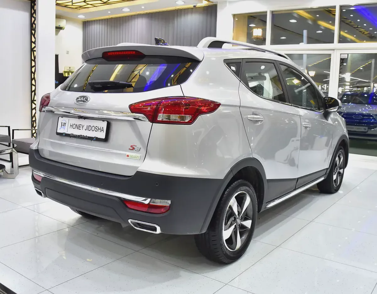 AED 293 EMi for 5Yrs | JAC S3 ( 2019 Model ) in Silver Color GCC Specs-5-5