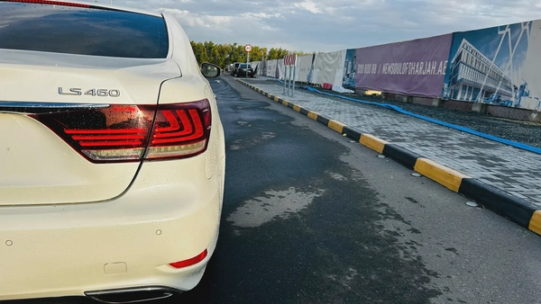 Lexus LS 460, 2014, American Specs