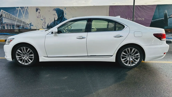 Lexus LS 460, 2014, American Specs