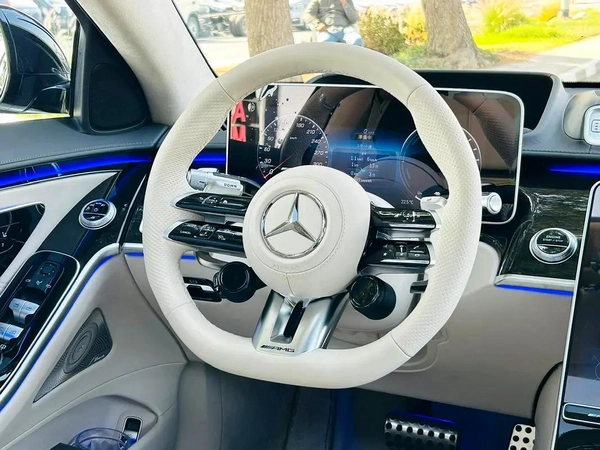 BENZ S63 AMG | E PERPORMANCE | V8 | 2025 | BEIGE INTRIOER | 3108Km | BRAND NEW | FRESH JAPAN IMPORT