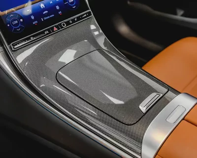 MERCEDES GLC200 SUV - AMG KIT - 2025 - GCC - GARGASH WARRANTY AND SERVICE CONTRACT-13