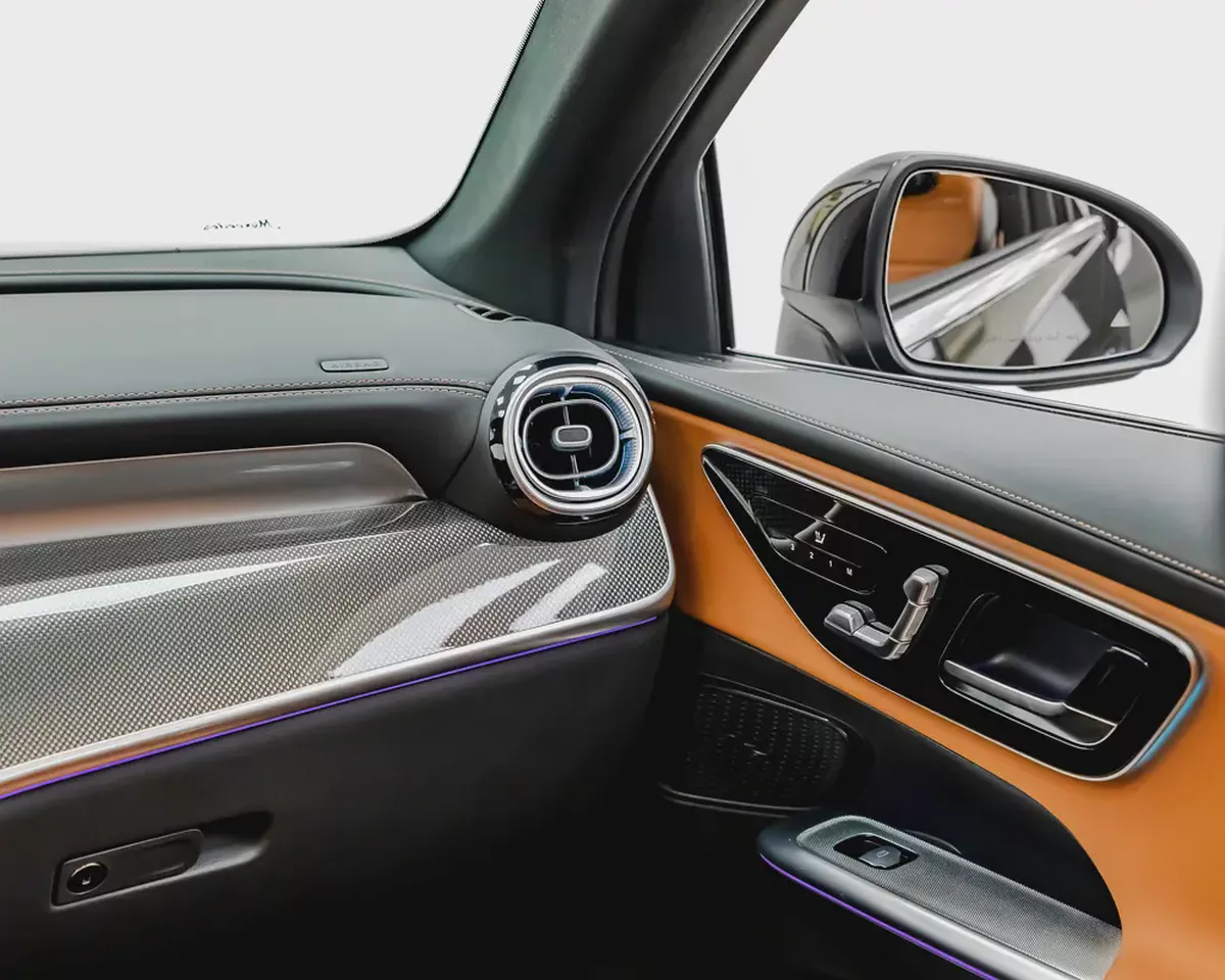 MERCEDES GLC200 SUV - AMG KIT - 2025 - GCC - GARGASH WARRANTY AND SERVICE CONTRACT-14-14