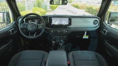 2026  Jeep Wrangler Unlimited Willys V6 3.6L GCC 0Km With 3 Years Warranty Or 60,000 km-1