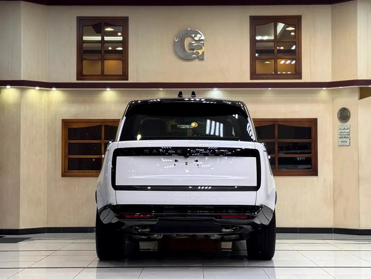 AUTOBIOGRAPHY P530 / GCC / 5 YEARS WARRANTY / FULL OPTION-5-5