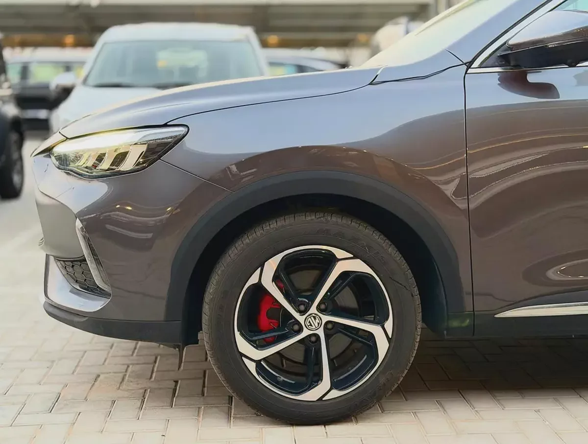 2024 MG HS Trophy AWD GCC Specs @Export Price 59,990.00 AED-7-7