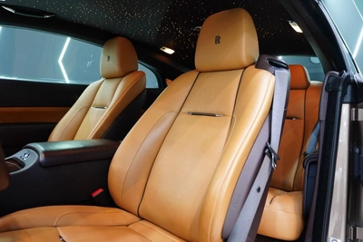 Rolls-Royce Wraith-2