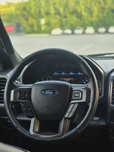 Ford Expedition XLT 2018 GCC Specs | Full service history available | Orginal paint | Single owner-10