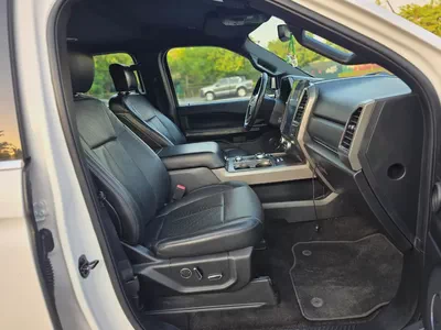 Ford Expedition XLT 2018 GCC Specs | Full service history available | Orginal paint | Single owner-16
