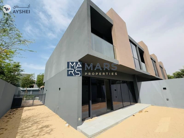 Premium 3 bedroom Corner townhouse in Masaar Robinia All Master Bed Room