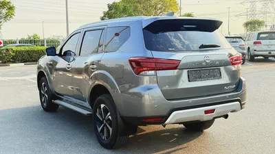 Nissan Xterra platinum 2.5L 2024 Year first Owner Gcc agency services warranty available-5