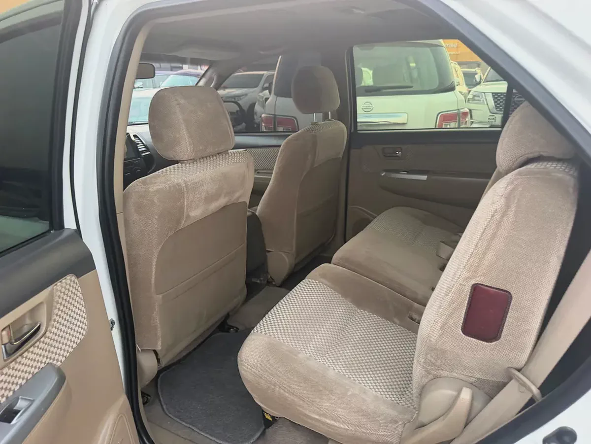 Reliable Toyota Fortuner 2013 | GCC Specs | Well Maintained-8-8