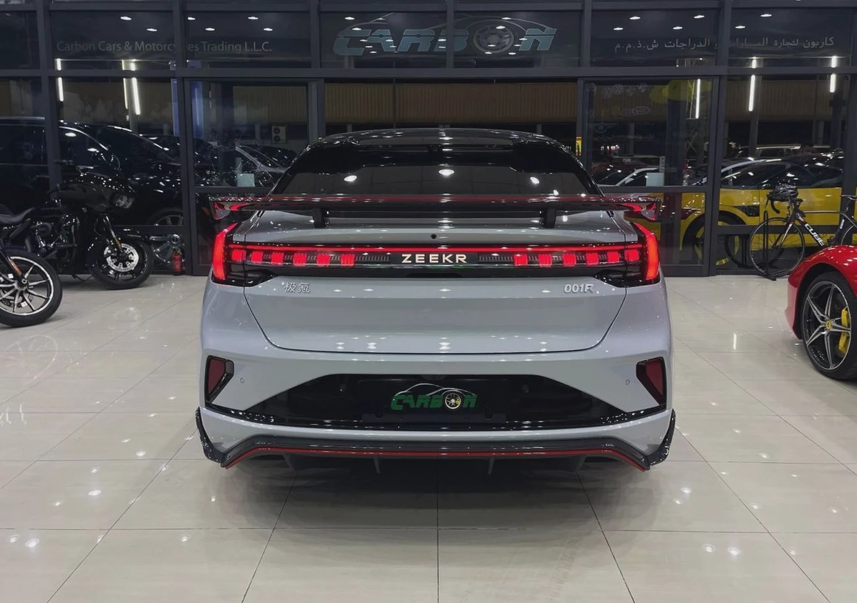 Zeekr 001 2024 Zeekr 001 FR – Ultra-High Performance EV | showroom condition Experience-8-8