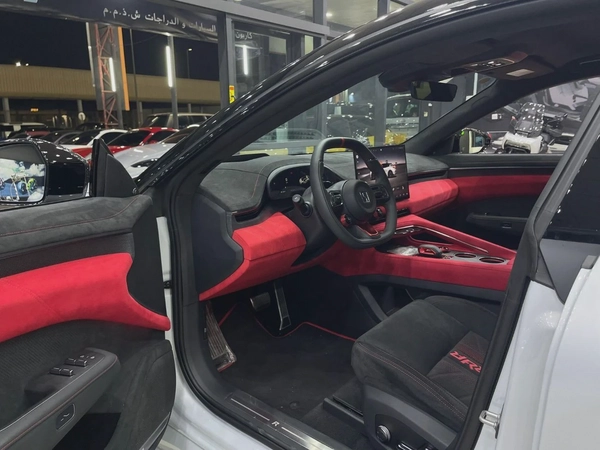 Zeekr 001 2024 Zeekr 001 FR – Ultra-High Performance EV | showroom condition Experience