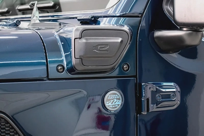2025 Jeep Wrangler Willys 4xe hybrid-12