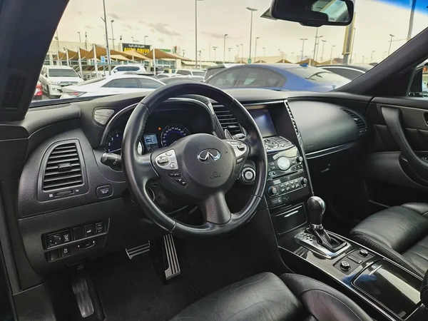 Infiniti QX70 S Black Edition 2016 - GCC - Excellent Condition - Original Paint - Free Registration