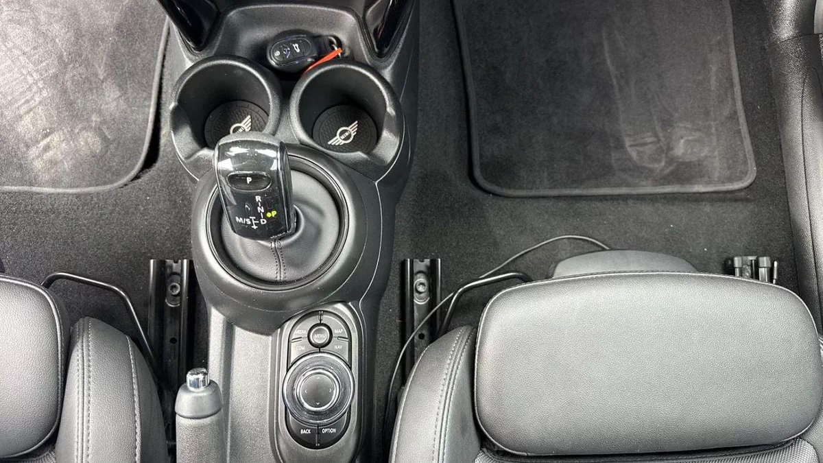 Mini Cooper Roadster STD 2024 Korean specs-11-0