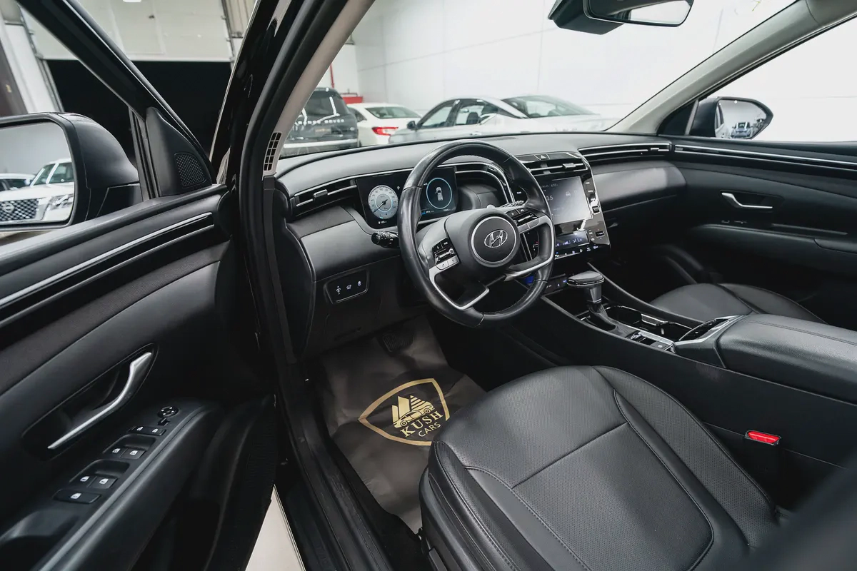2023 HYUNDAI TUCSON SEL IN EXCELLENT CONDITION