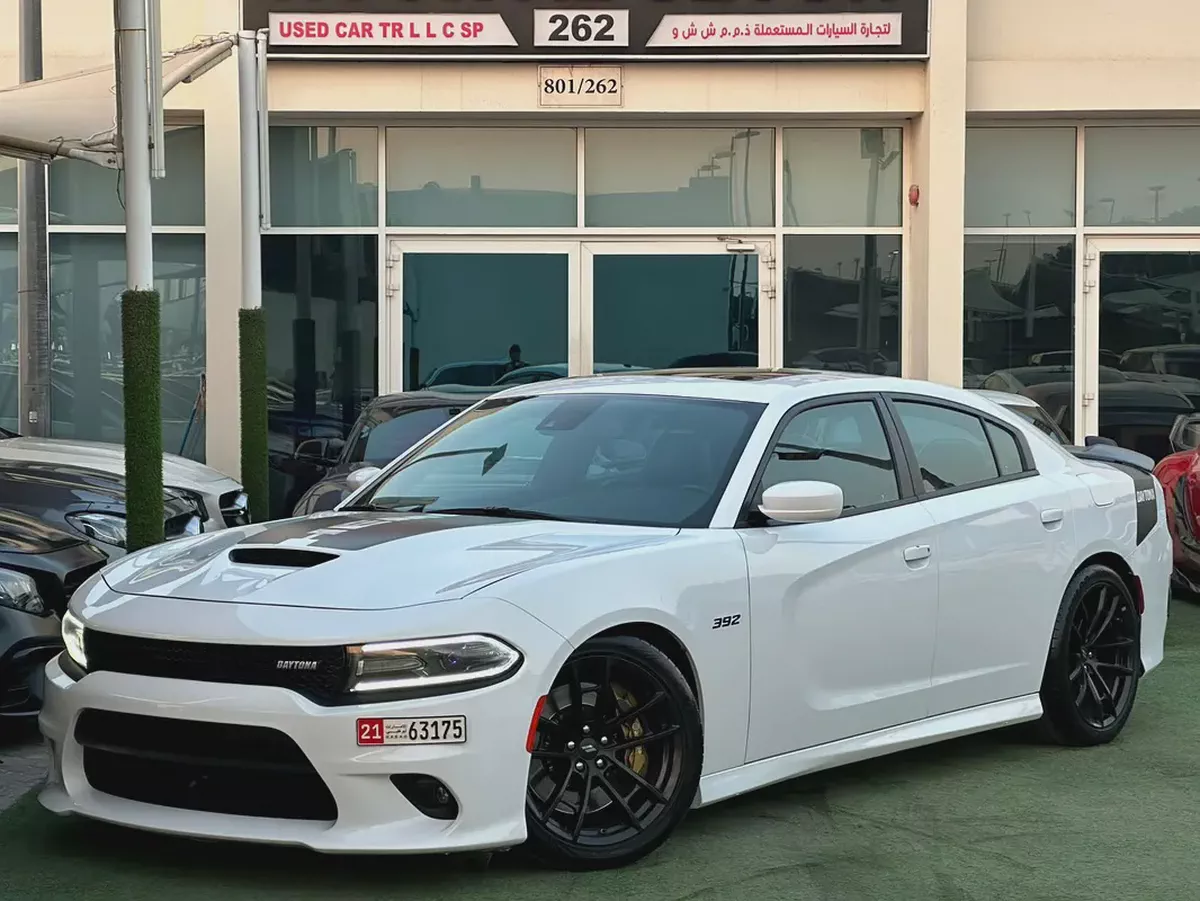 DODGE CHARGER SCAT PACK 2018 GCC FULL OPTION ORIGINAL PAINT PERFECT CONDITION-2-2