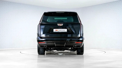Cadillac Escalade Sport Platinum-2
