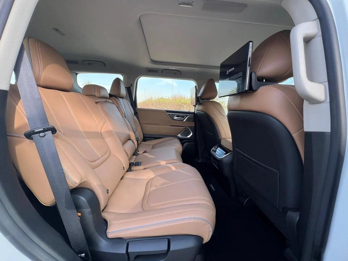 Infiniti QX80 Sensory 3.5L-6-6