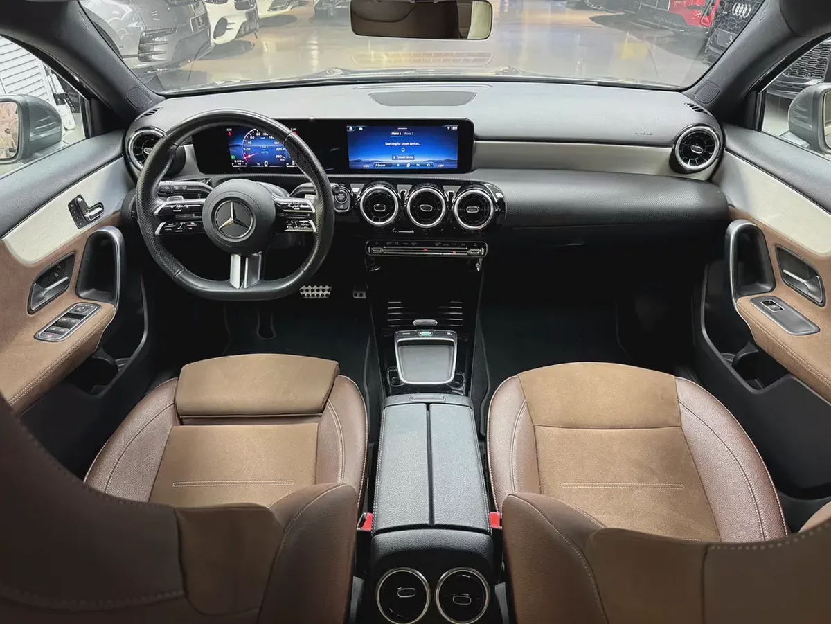 Mercedes Benz A200 AMG 2025 GCC-12-12