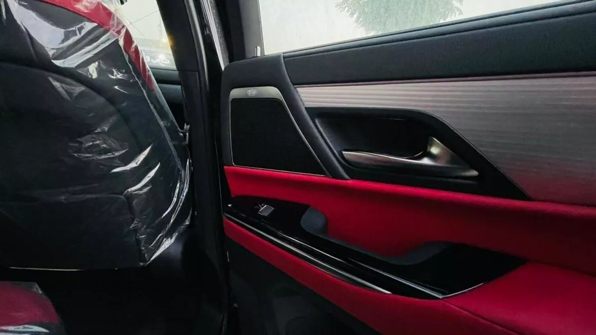 Lexus LX600 SIGNATURE LEXUS LX600 FSPORT 2026 WITH SOFT DOOR-13-0