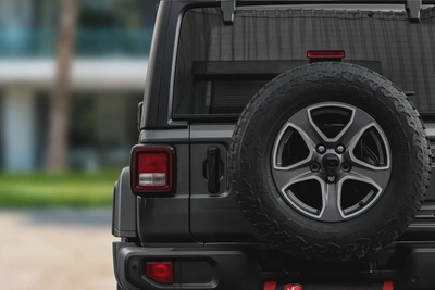2,135 P.M |  Wrangler Sport | 0% Downpayment | Perfect Condition!-5