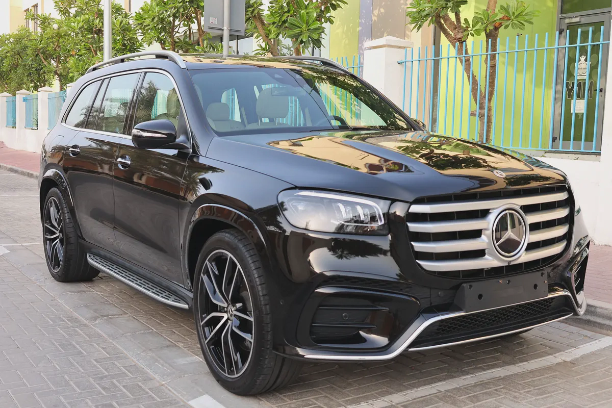 MERCEDES-BENZ GLS450 -2024- 13000KM-UNDER WARRANTY-GCC SPECS-5-5