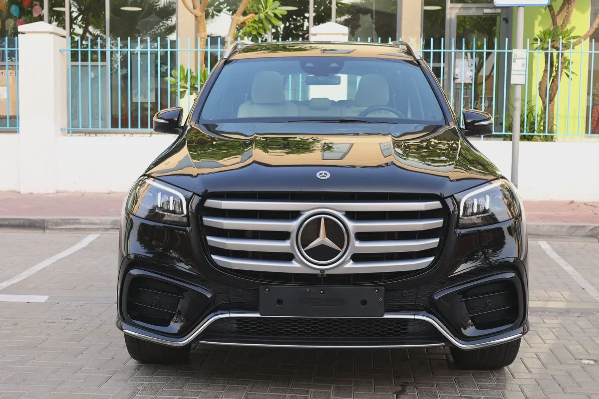 MERCEDES-BENZ GLS450 -2024- 13000KM-UNDER WARRANTY-GCC SPECS-8-8