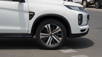 Mitsubishi ASX MEDIUM LINE GLX Brand New – 2.0L Petrol 4WD Automatic – H44 – GCC 2026 – Export Only-7
