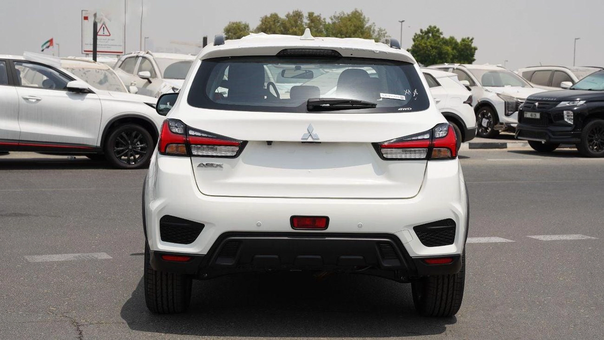 Mitsubishi ASX MEDIUM LINE GLX Brand New – 2.0L Petrol 4WD Automatic – H44 – GCC 2026 – Export Only-4-0