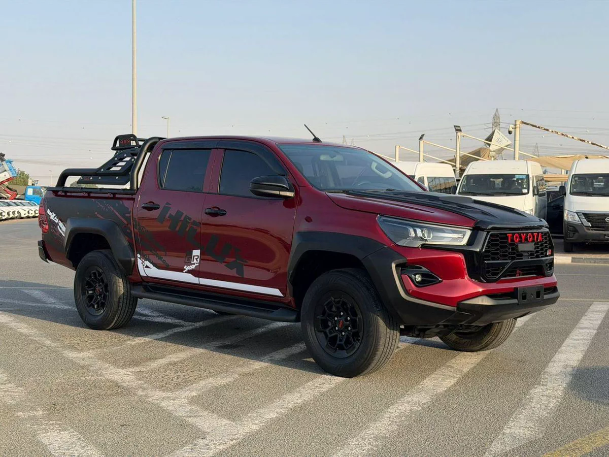 Toyota Hilux GR SPORT 2022 Toyota Hilux Modified - 2.7L V4 AWD -GCC- Full Off Road Rollbar - Rear CAM & Multi Me
