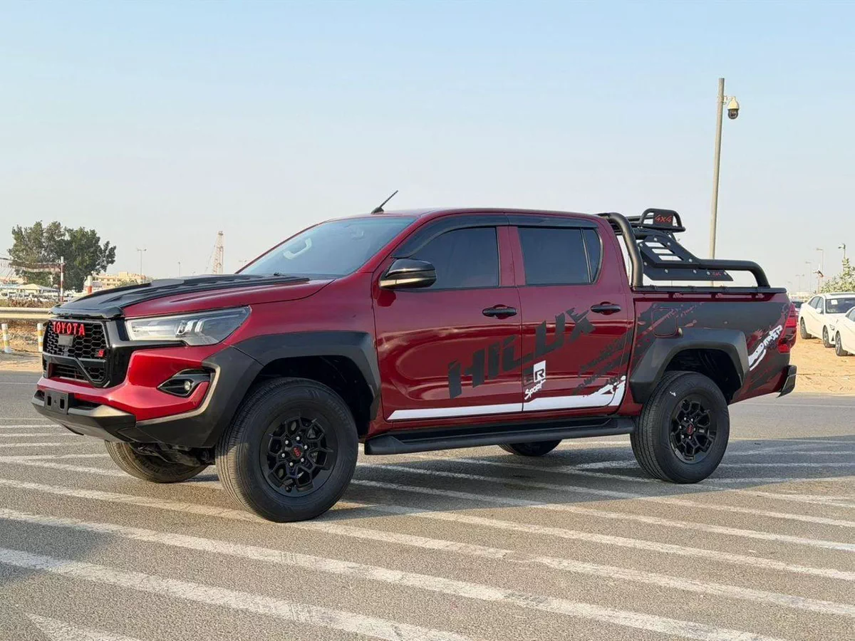 Toyota Hilux GR SPORT 2022 Toyota Hilux Modified - 2.7L V4 AWD -GCC- Full Off Road Rollbar - Rear CAM & Multi Me-2-0
