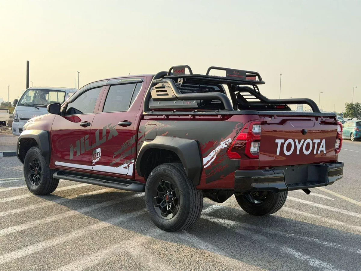 Toyota Hilux GR SPORT 2022 Toyota Hilux Modified - 2.7L V4 AWD -GCC- Full Off Road Rollbar - Rear CAM & Multi Me-4-0